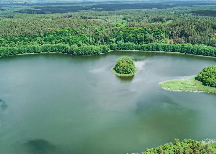 1 Bedroom Stunning In Woryty Hébergement de vacances